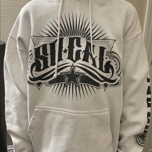 Never worn(other than when tried on)